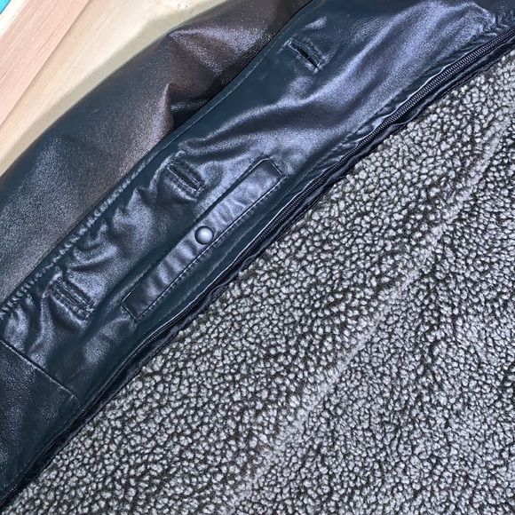 DANIER Leather Jacket w/ removable Sherpa insulation vest & collar - Picture 8 of 14